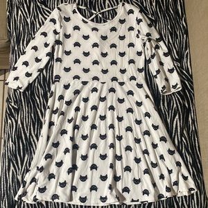 Forever 21 Girls 11/12 White dress with black kitties, criss cross back.